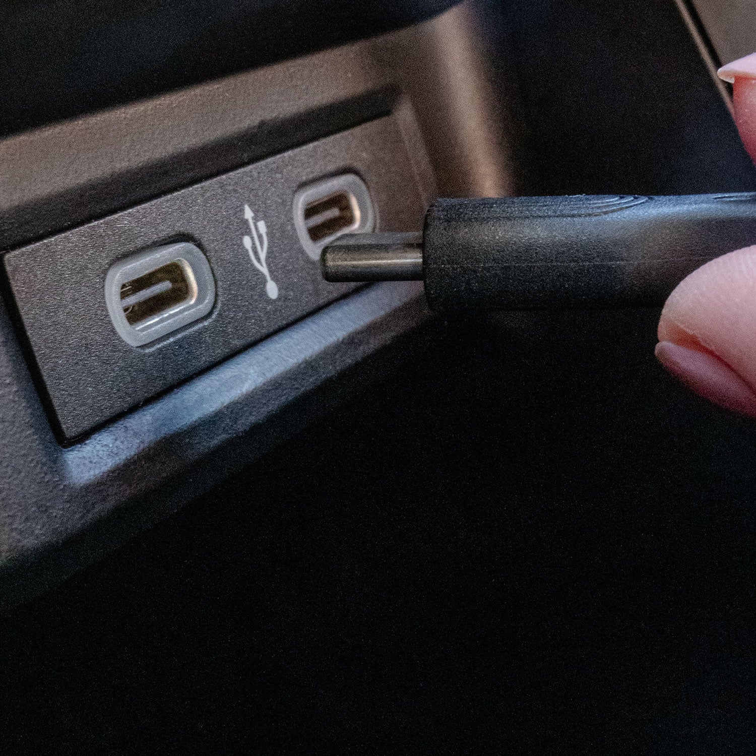 USB-C cable for car